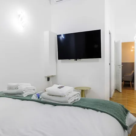 2br-6p - Gare De L'est Apartment