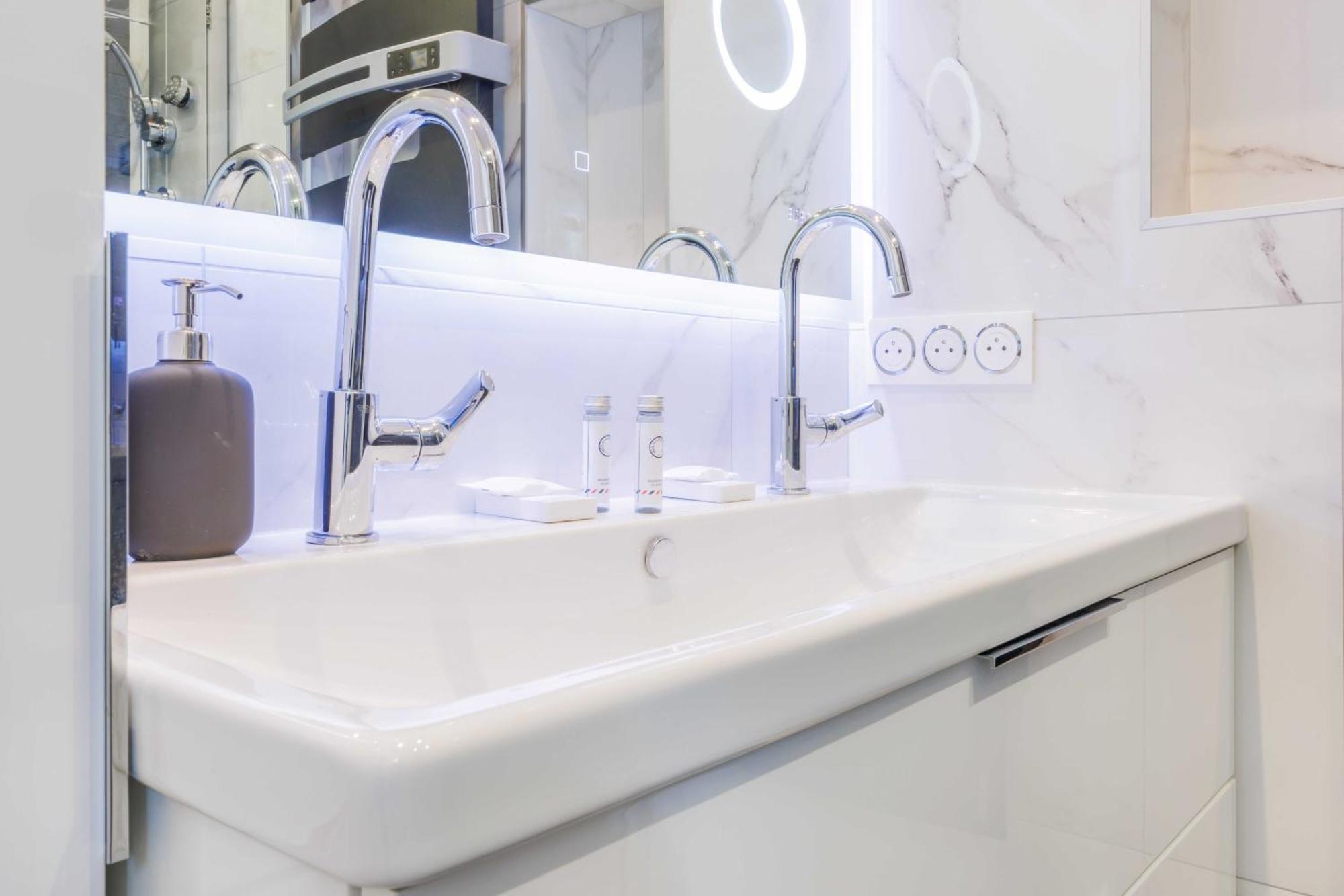 2br-6p - Gare De L'est *